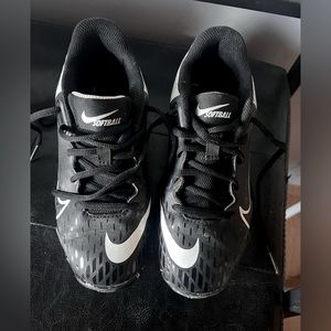 Nike softball cleats - Youth size 3.5